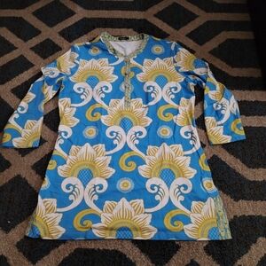 Women "J. McLaughlin" blue yellow white shift dress w/long sleeves. Size L